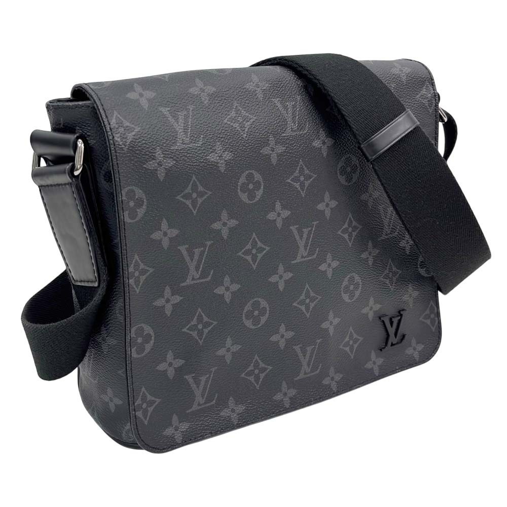 Louis Vuitton District NM Black Shoulder Bag